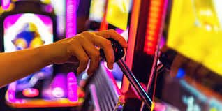 Sports and casino-style browsing path on 2022 app for Bangladesh mobile users